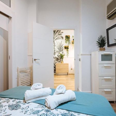 סביליה Divi Apartments Martinez Montanes מראה חיצוני תמונה