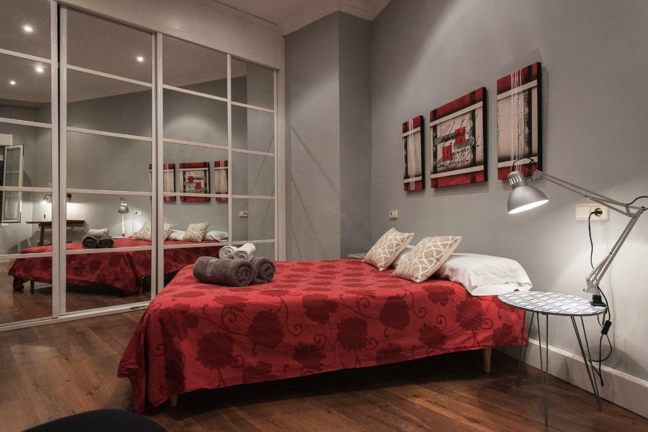 סביליה Divi Apartments Martinez Montanes מראה חיצוני תמונה