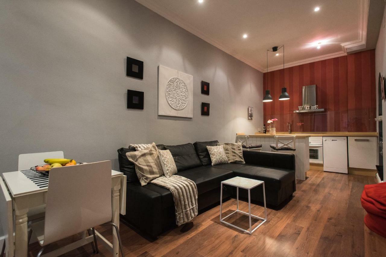 סביליה Divi Apartments Martinez Montanes מראה חיצוני תמונה