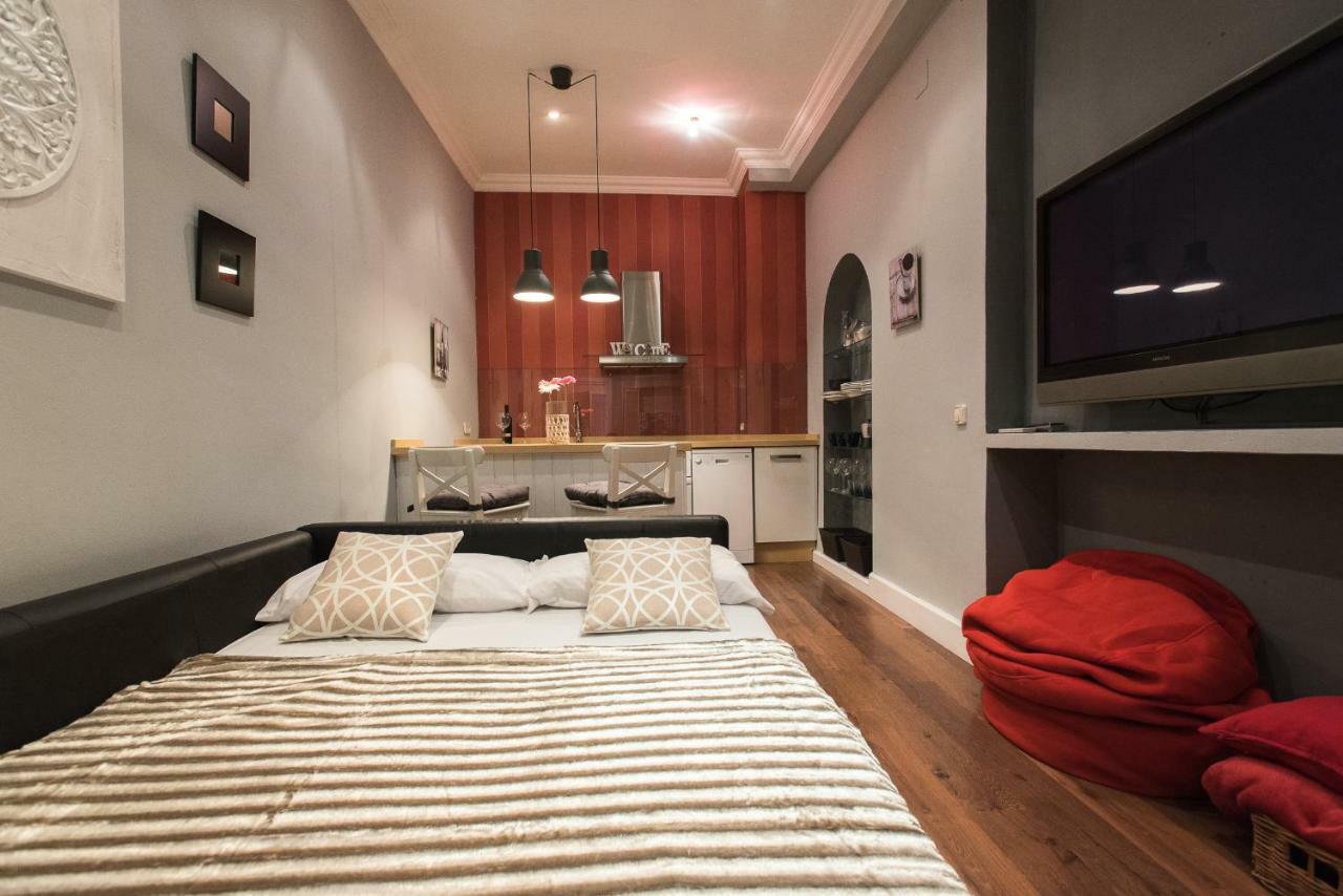 סביליה Divi Apartments Martinez Montanes מראה חיצוני תמונה